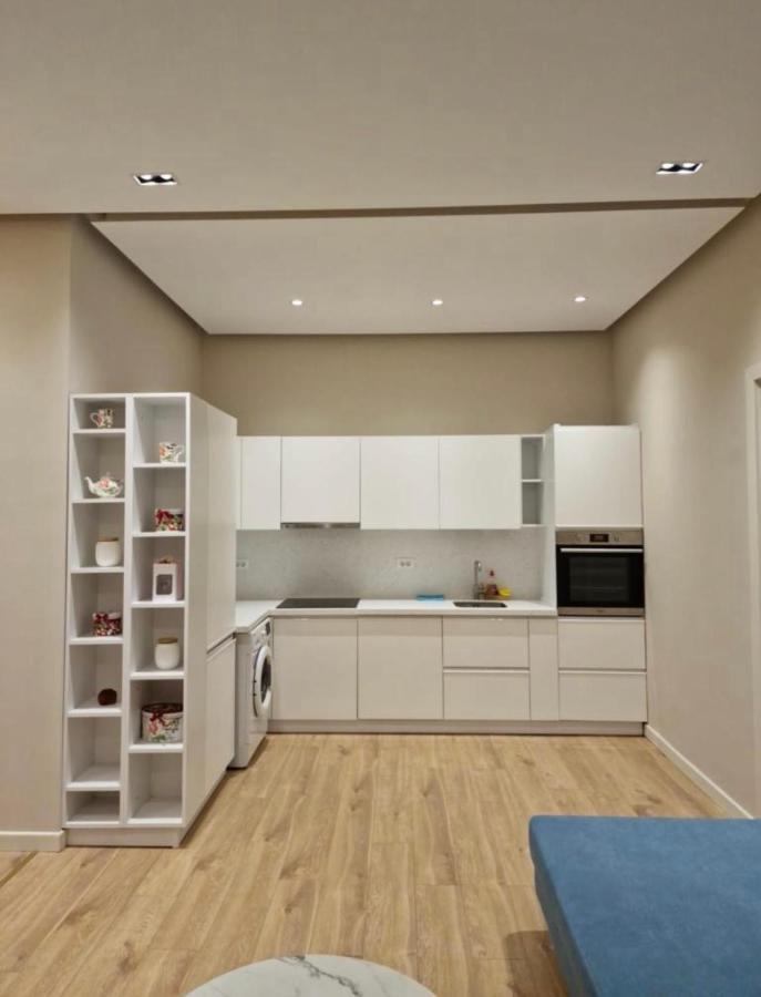 Lilo's Place Тирана